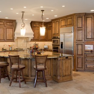 Kitchen & Pantry