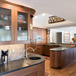 Kitchen & Pantry